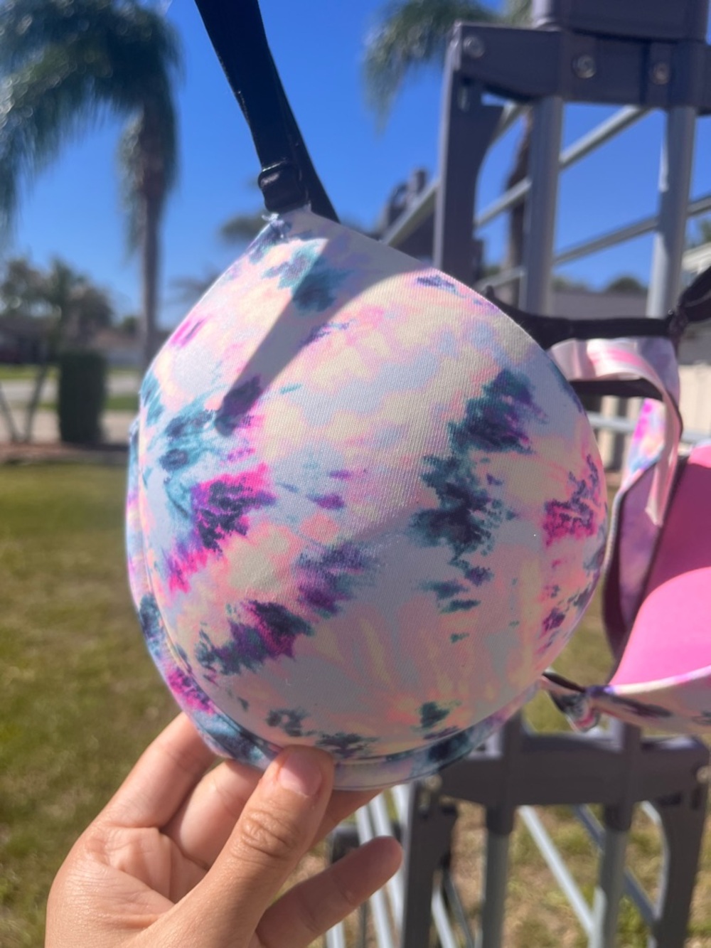 🔥 VS PINK Tie Dye Push-Up Bra - 32D - RARE COLORS - Picture 3 of 9